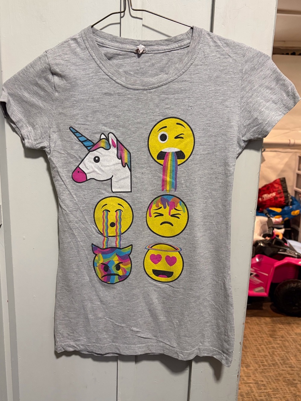 Juniors shirt size s